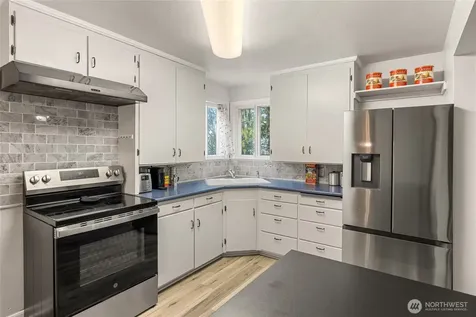 10850 26th Avenue S Seattle WA 98168
