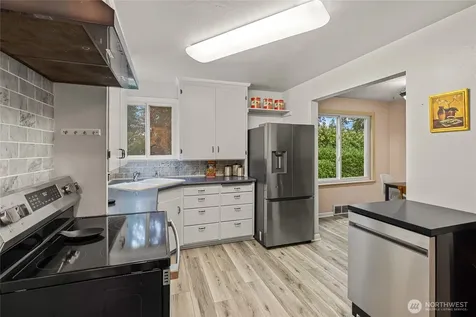 10850 26th Avenue S Seattle WA 98168