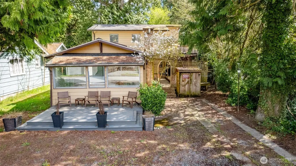 8252 Beach Way Drive Blaine WA 98230