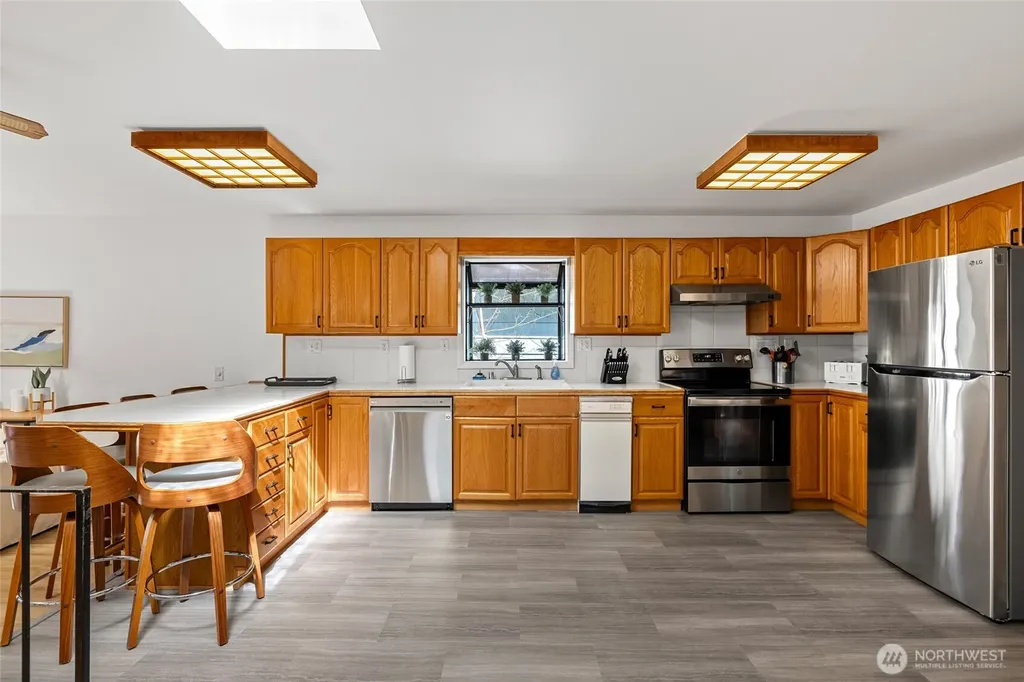 8252 Beach Way Drive Blaine WA 98230