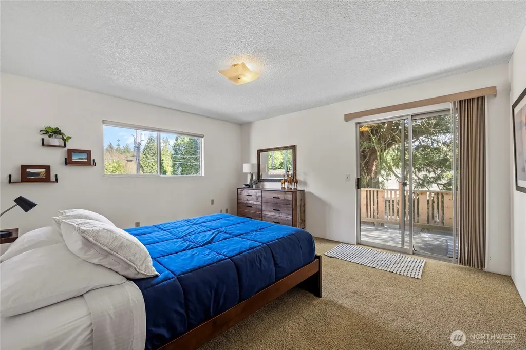 8252 Beach Way Drive Blaine WA 98230