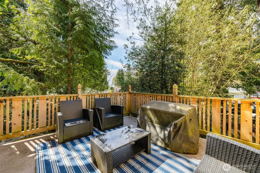 8252 Beach Way Drive Blaine WA 98230