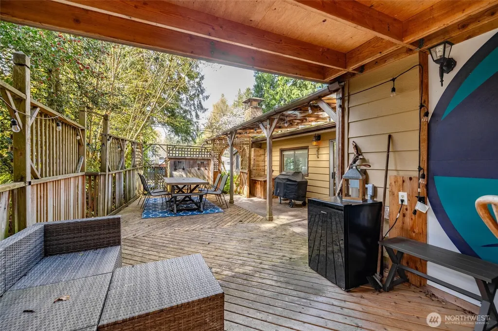 8252 Beach Way Drive Blaine WA 98230