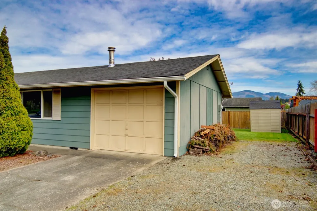 908 S 20th Mount Vernon WA 98274