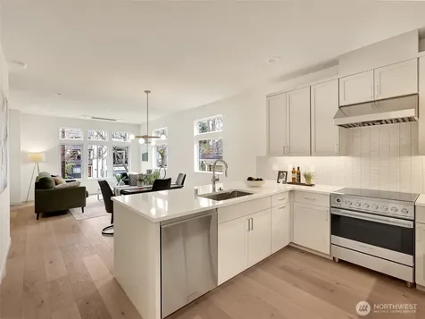 1410 N 47th Street Seattle WA 98103