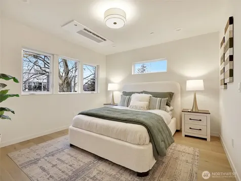 1410 N 47th Street Seattle WA 98103