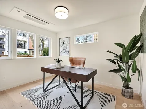 1410 N 47th Street Seattle WA 98103