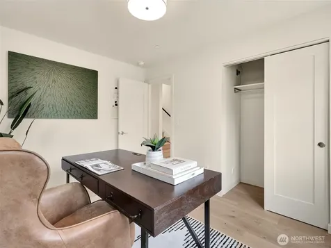 1410 N 47th Street Seattle WA 98103