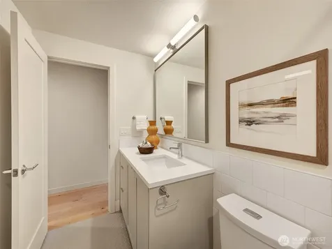 1410 N 47th Street Seattle WA 98103