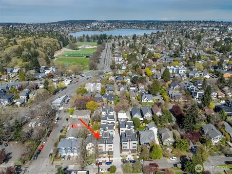 1410 N 47th Street Seattle WA 98103