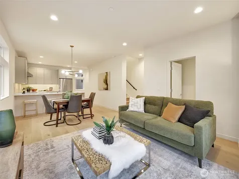 1410 N 47th Street Seattle WA 98103