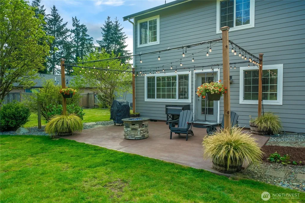 3844 Legacy Drive NE Olympia WA 98516