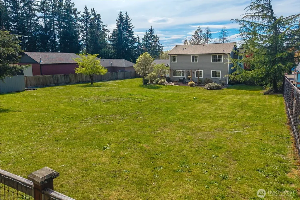 3844 Legacy Drive NE Olympia WA 98516