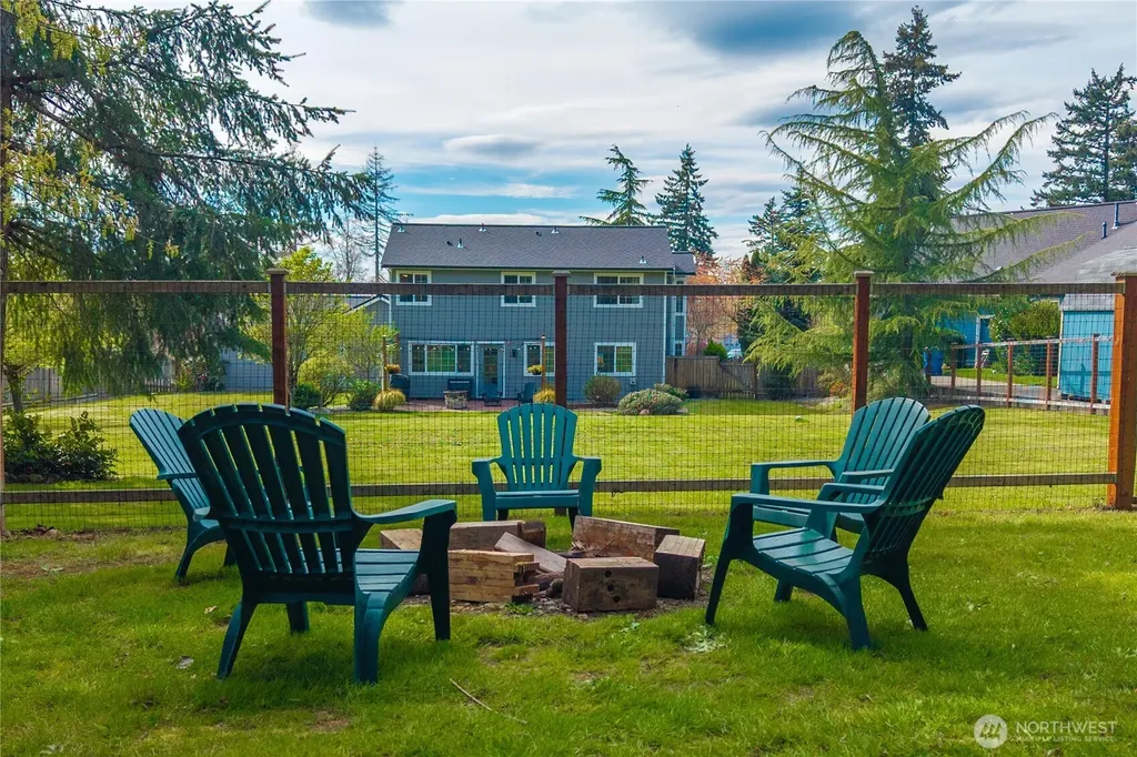 3844 Legacy Drive NE Olympia WA 98516