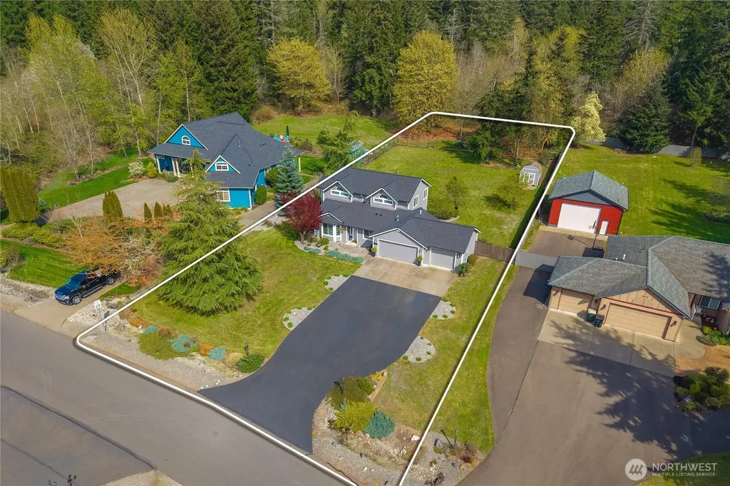 3844 Legacy Drive NE Olympia WA 98516