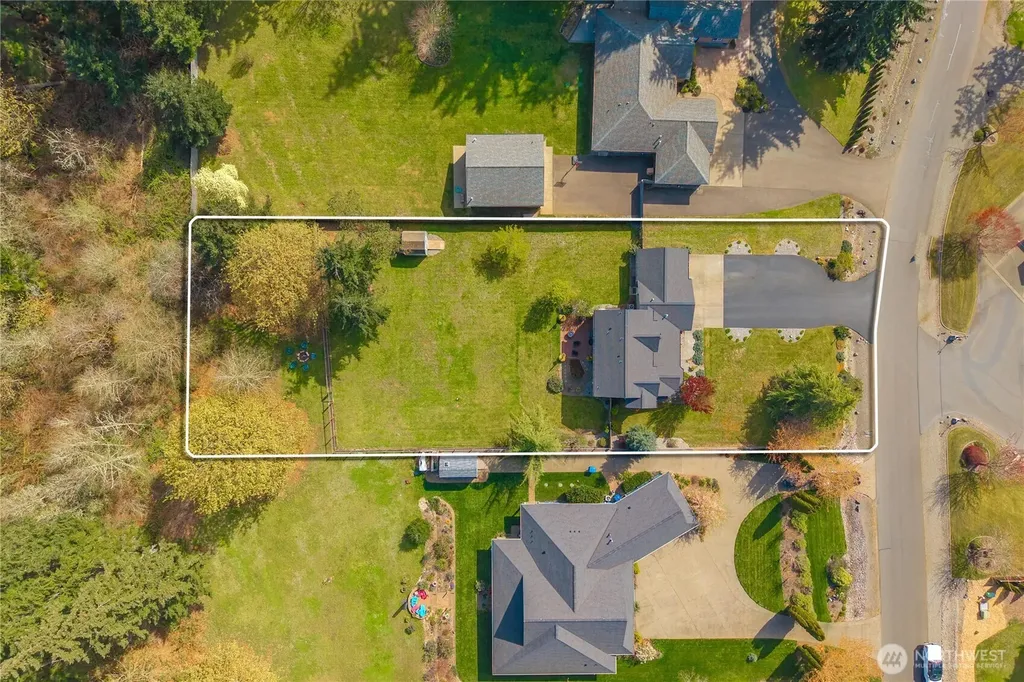 3844 Legacy Drive NE Olympia WA 98516