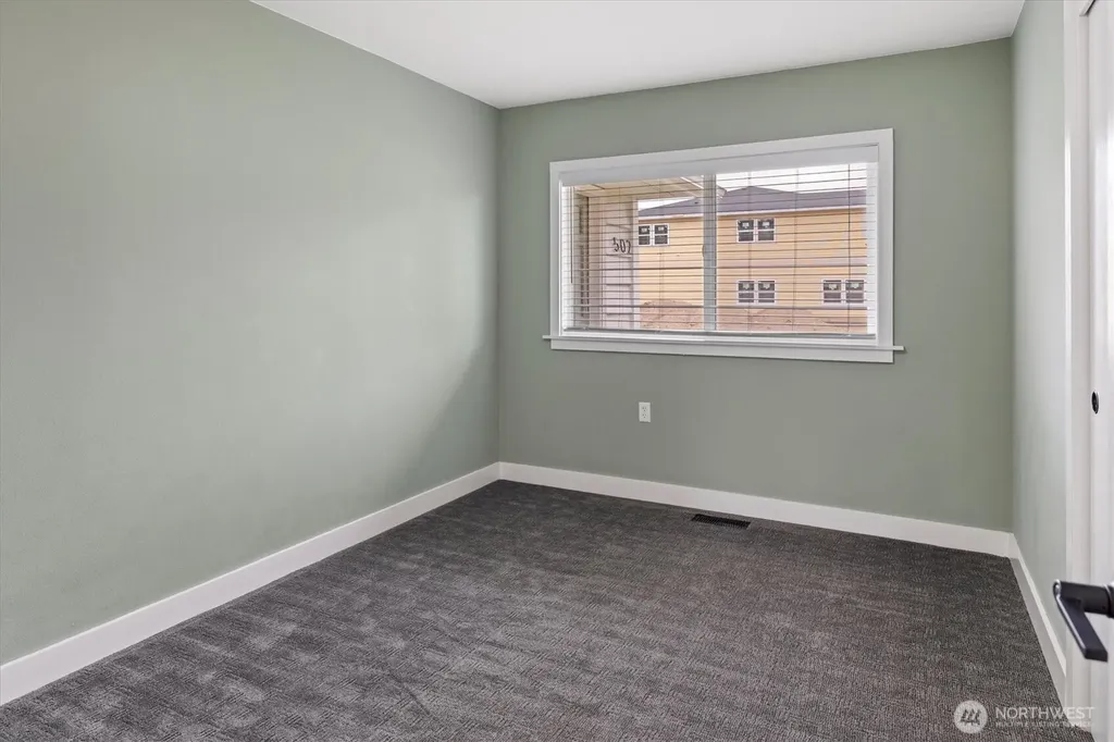 502 19th Street NW Puyallup WA 98371