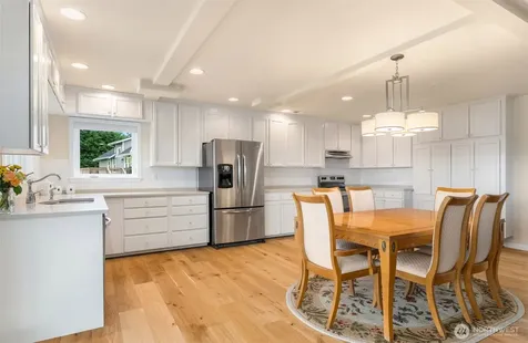 221 Baker View Lane Camano Island WA 98282