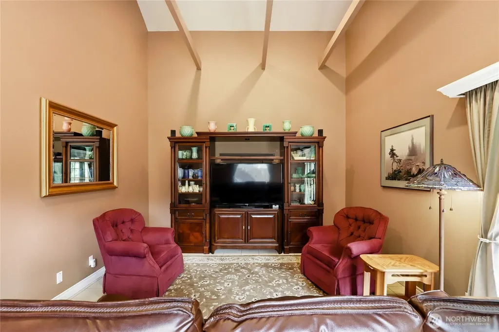 21 E Michelle Court Union WA 98592