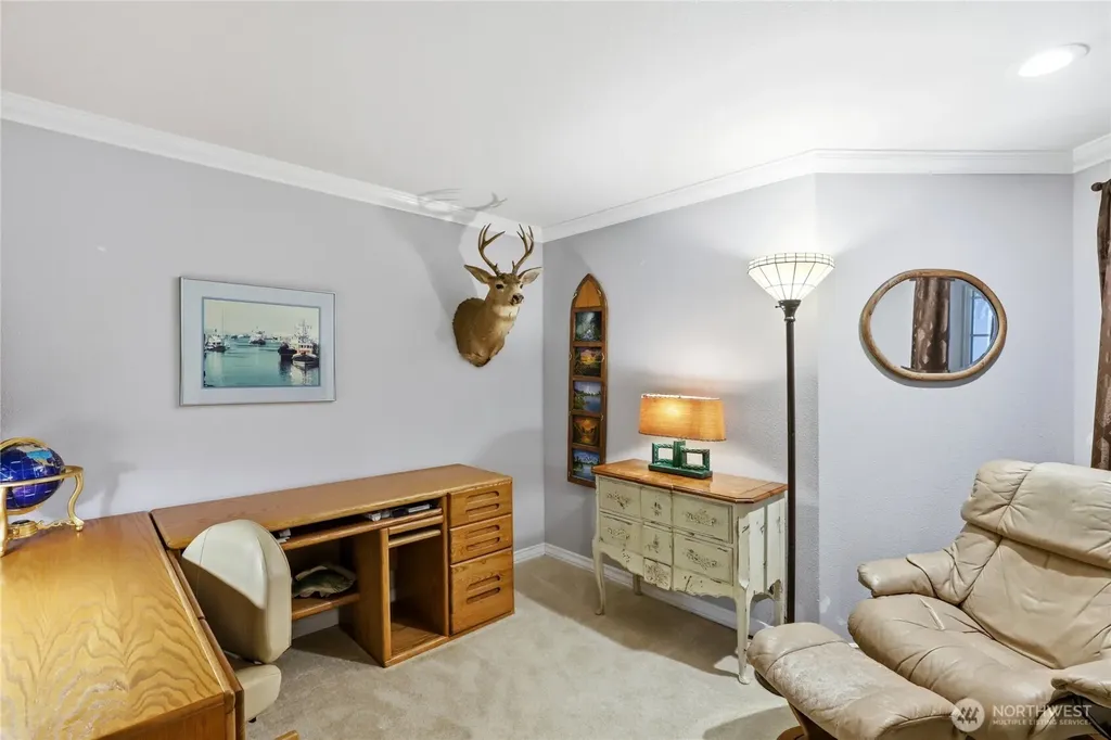 21 E Michelle Court Union WA 98592