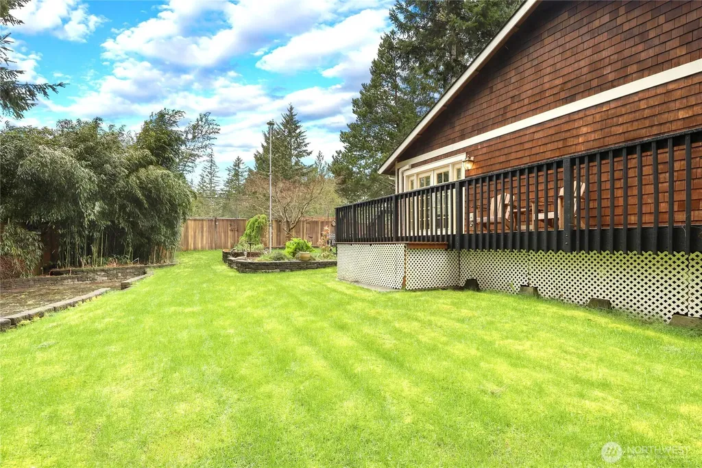 21 E Michelle Court Union WA 98592