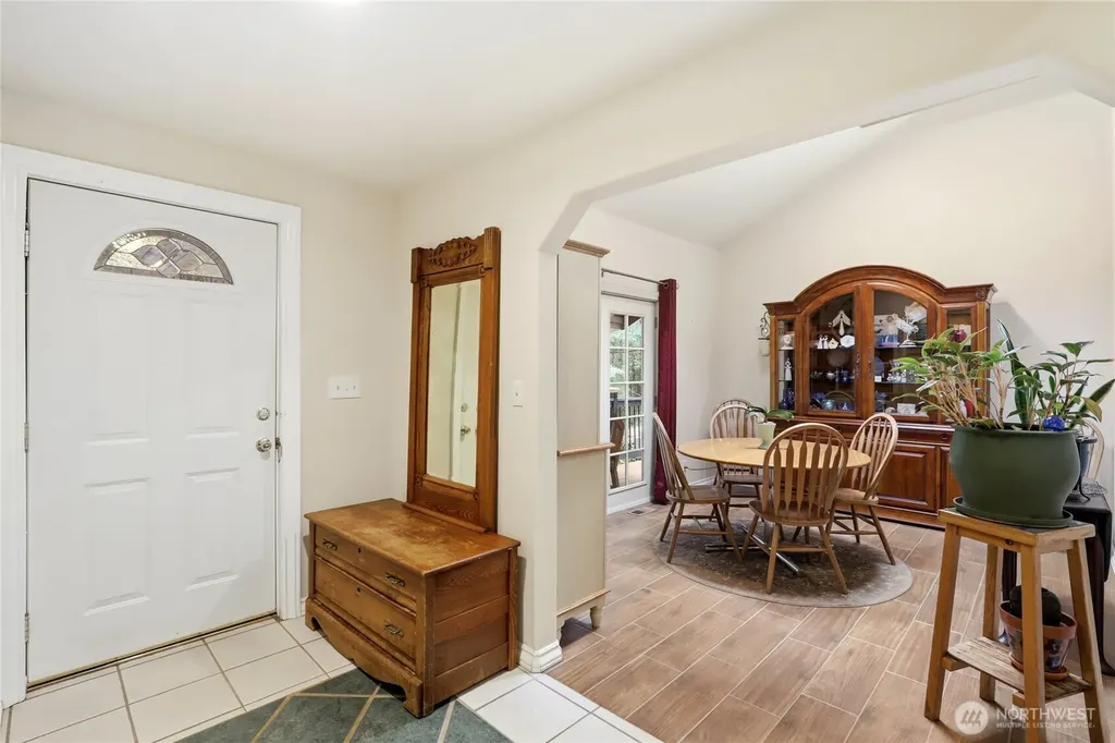 21 E Michelle Court Union WA 98592