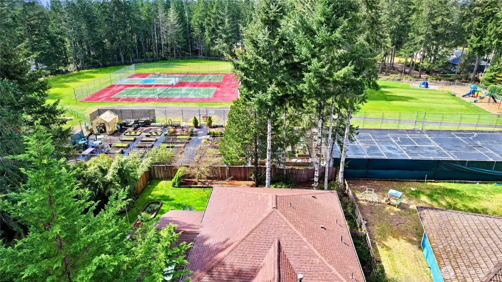 21 E Michelle Court Union WA 98592