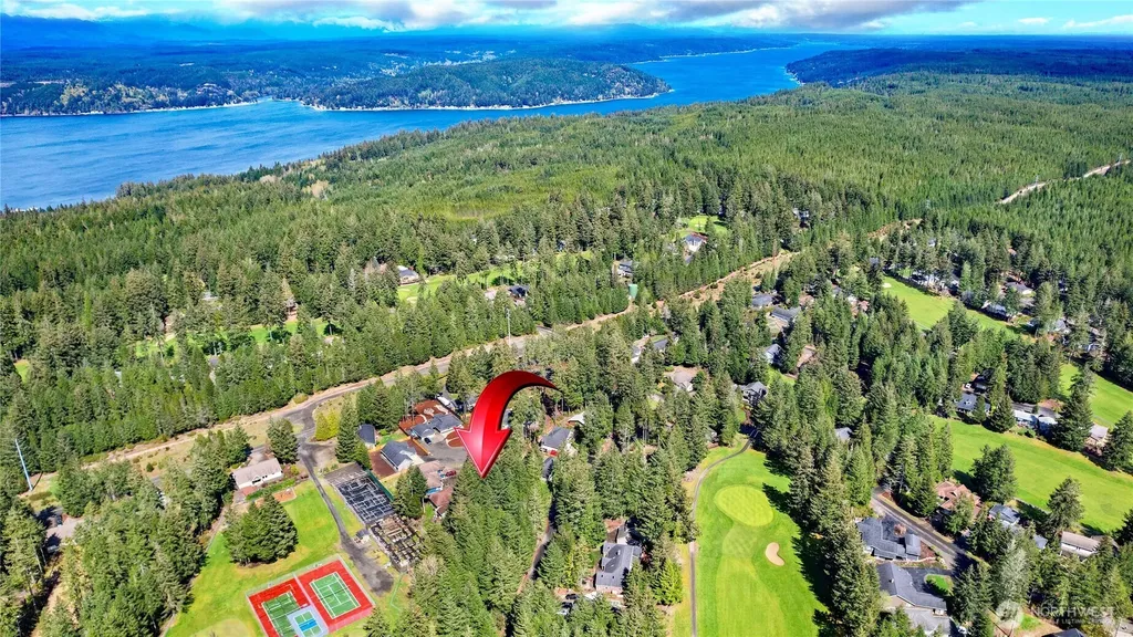 21 E Michelle Court Union WA 98592