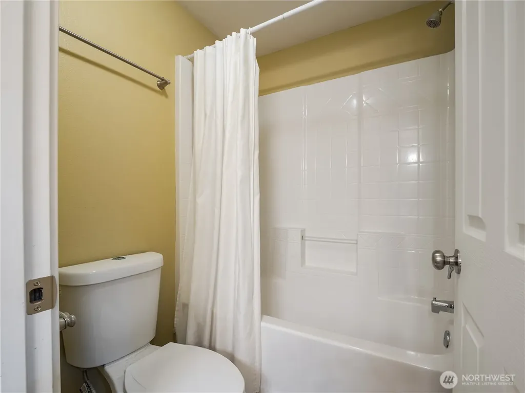 28601 30th Avenue E Spanaway WA 98387