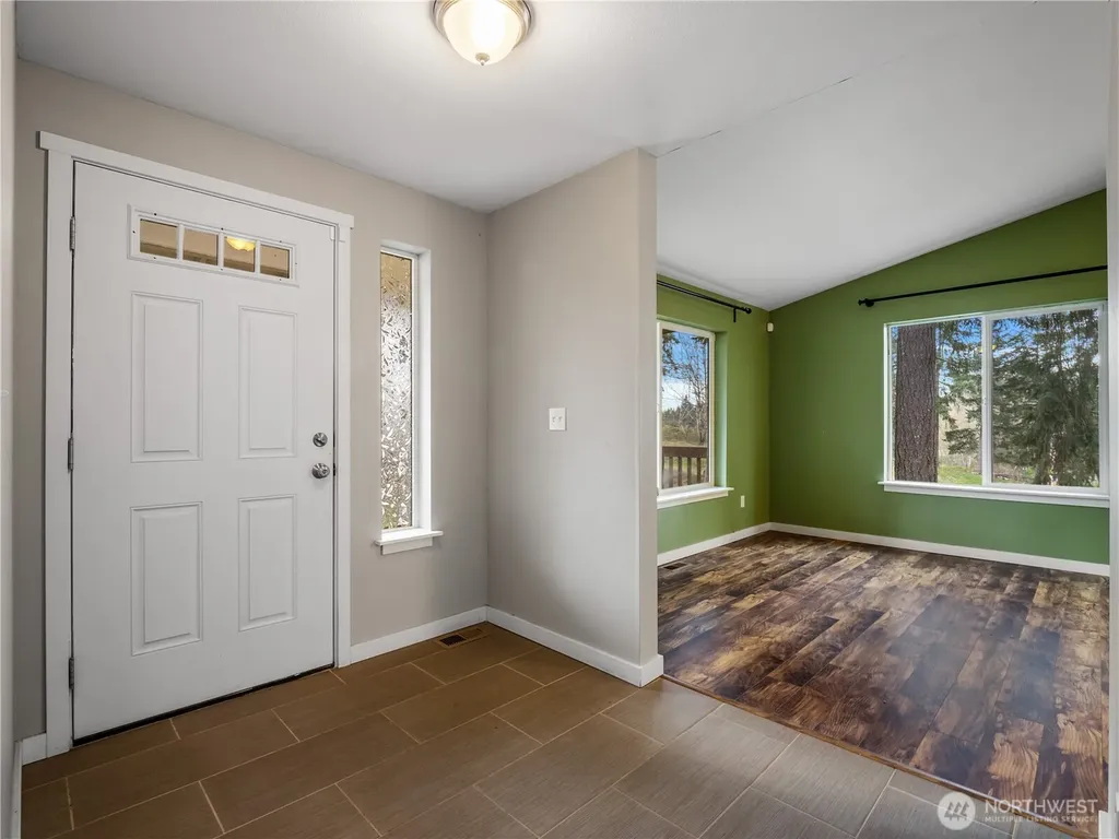 28601 30th Avenue E Spanaway WA 98387