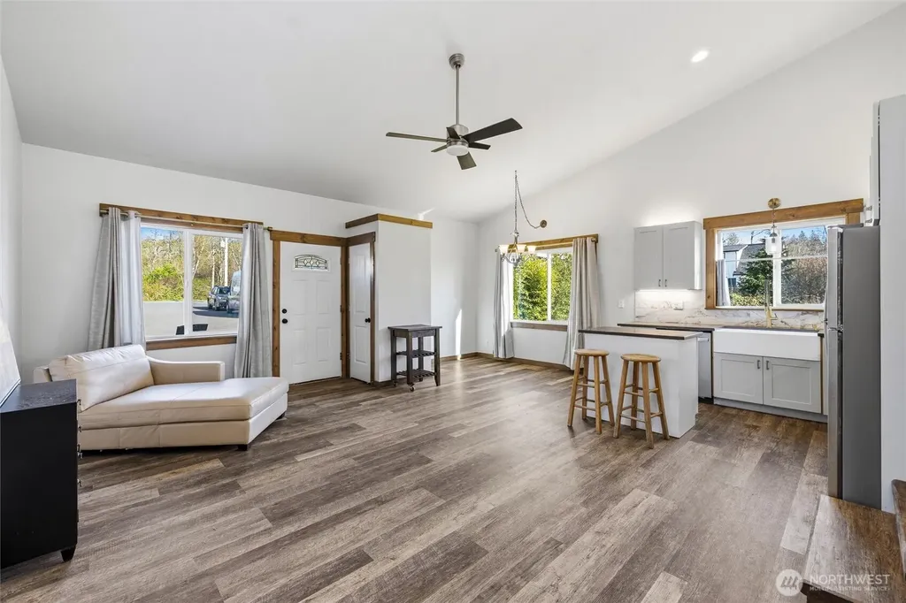 3224 Sunset Way Bellingham WA 98226