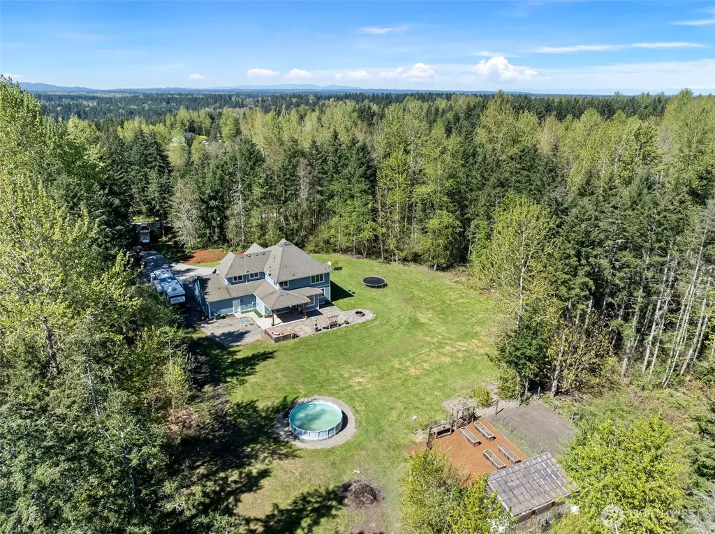 39603 18th Avenue S Roy WA 98580