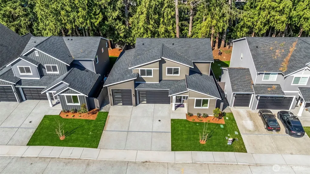 15224 106th Avenue E Puyallup WA 98374