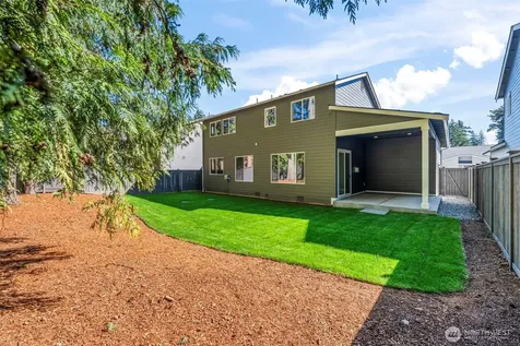 15224 106th Avenue E Puyallup WA 98374