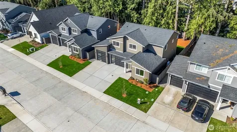 15224 106th Avenue E Puyallup WA 98374