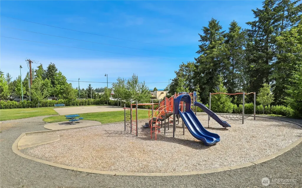 23607 SE 269th Court Maple Valley WA 98038