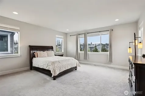 23607 SE 269th Court Maple Valley WA 98038