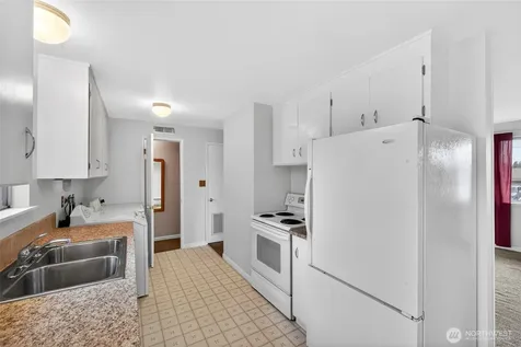 2717 SW 328th Street Federal Way WA 98023