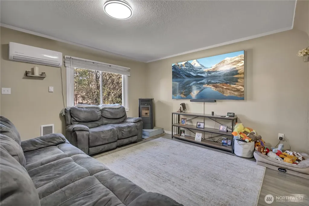4610 E C Street Tacoma WA 98404