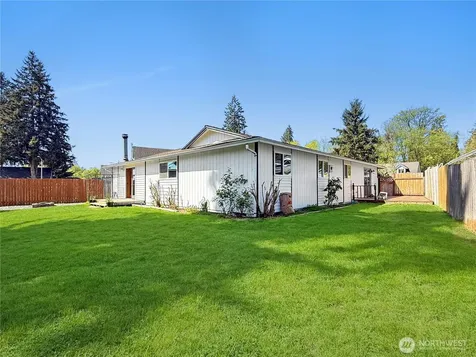 13329 58th Drive NE Marysville WA 98271