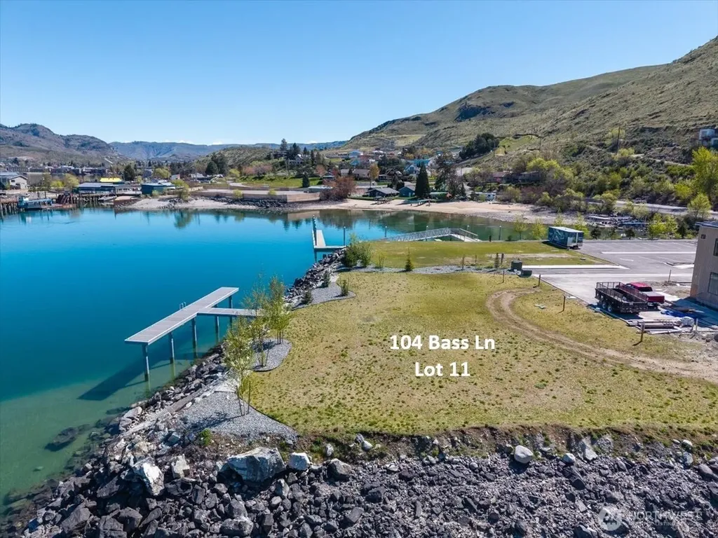 104 Bass Lane Chelan WA 98816