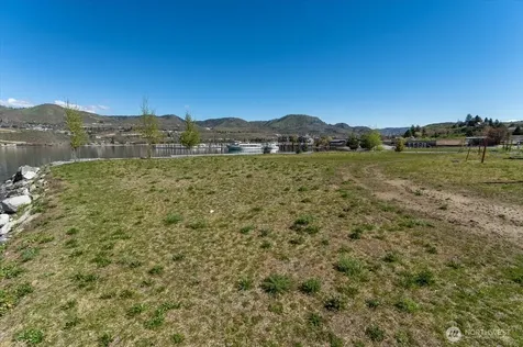 104 Bass Lane Chelan WA 98816