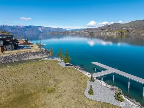 104 Bass Lane Chelan WA 98816