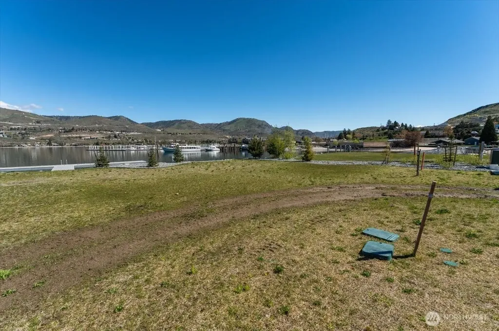105 Bass Lane Chelan WA 98816