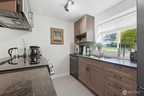 14006 NE 181st Place Woodinville WA 98072