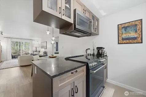 14006 NE 181st Place Woodinville WA 98072