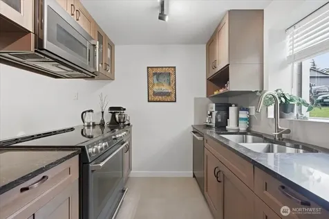 14006 NE 181st Place Woodinville WA 98072