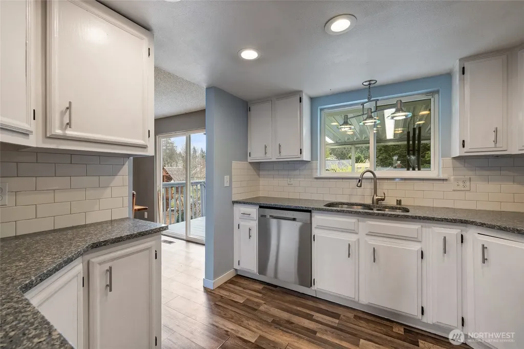 2904 E 147th Street Tacoma WA 98455