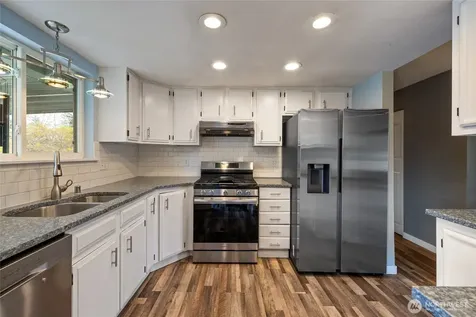 2904 E 147th Street Tacoma WA 98455