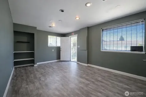 4534 S Pine Street Tacoma WA 98409
